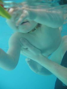 cours pour bébés nageurs 